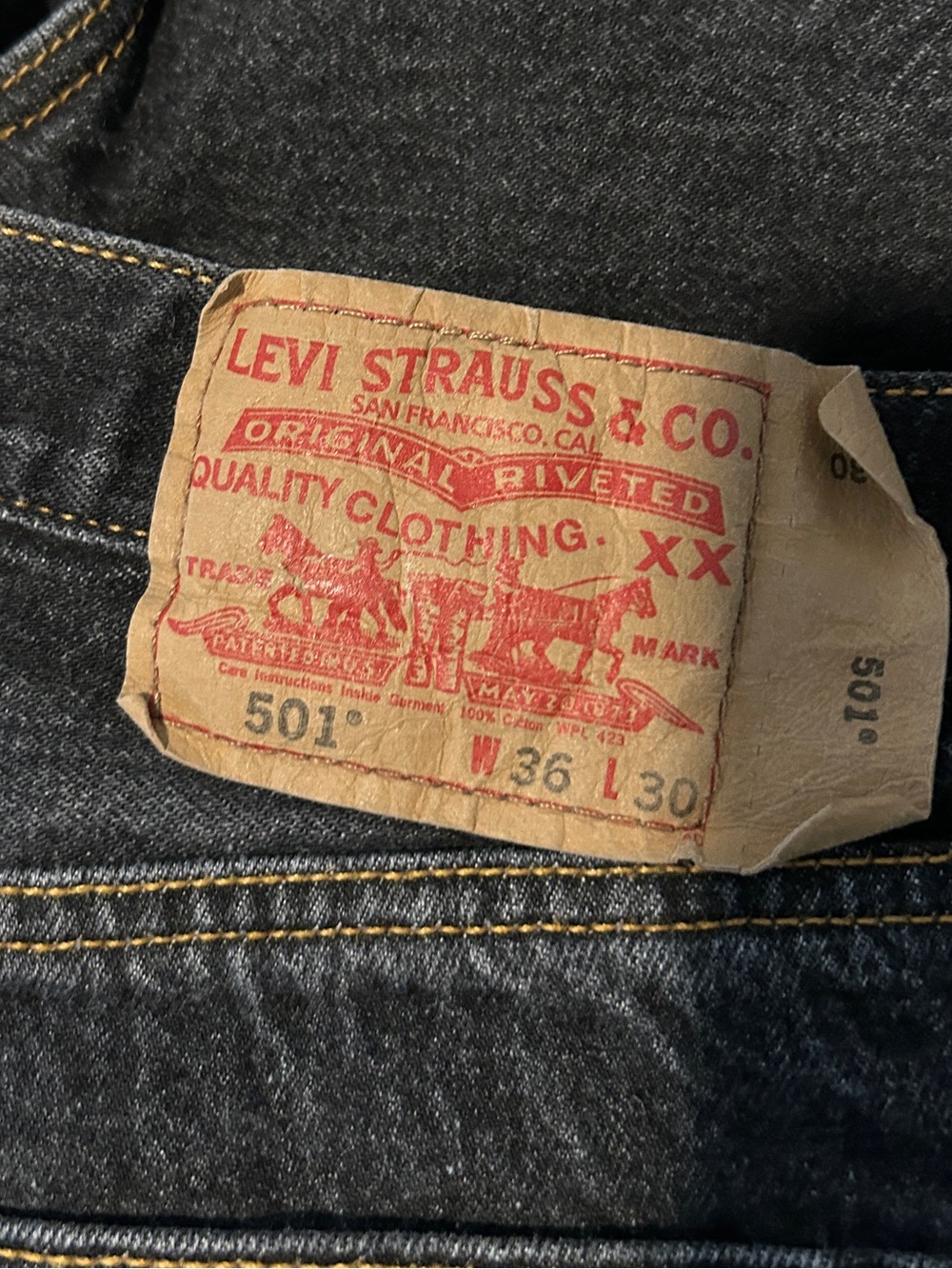VINTAGE Levi’s - Picture 1 of 3